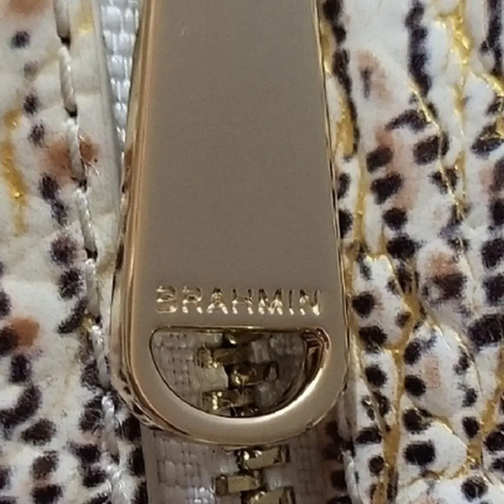 Brahmin Elegant Cream and Brown Wallet EUC